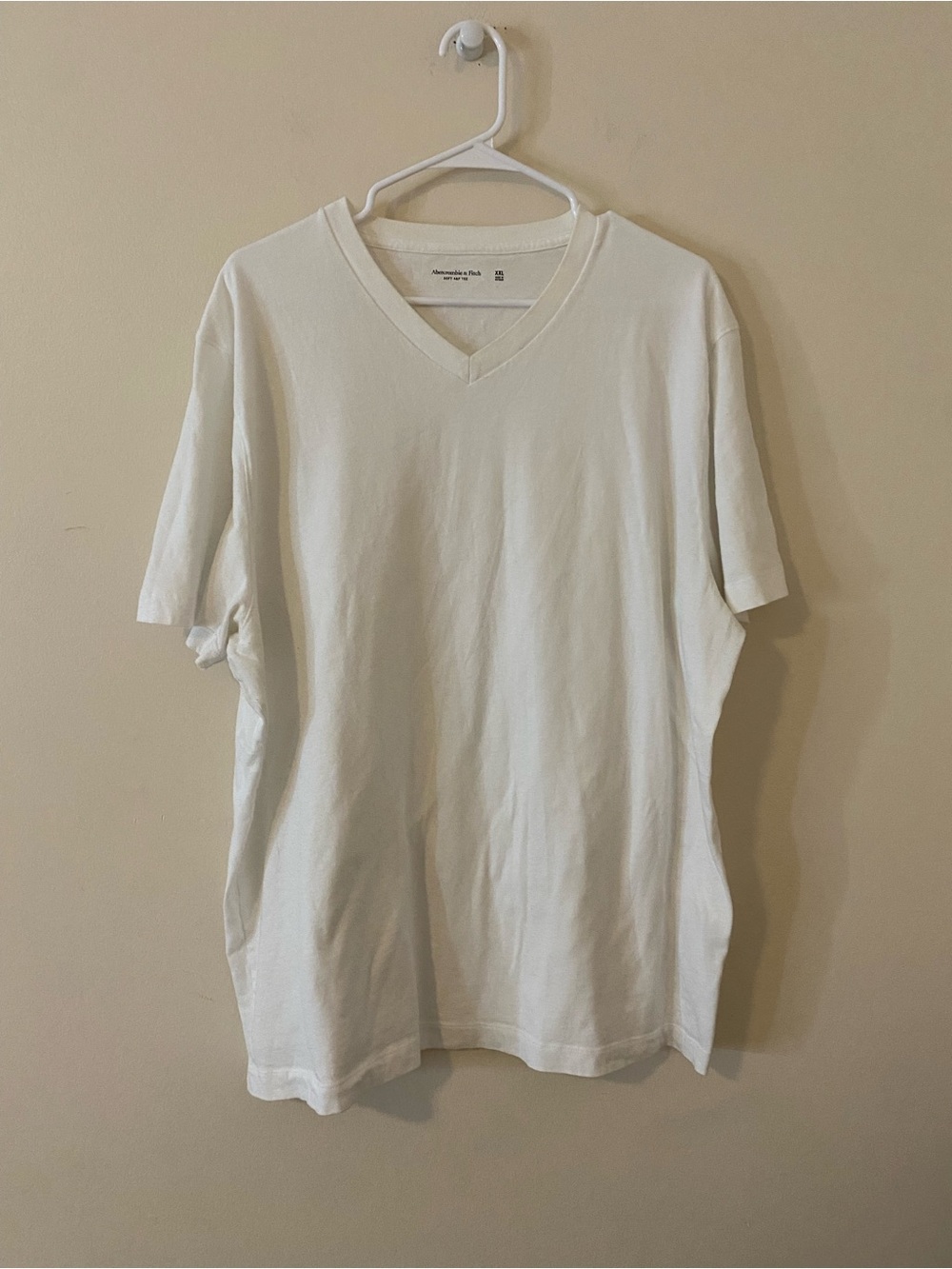 Abercrombie & Fitch Minimalist Men's V-Neck T-Shirt - White Plus XXL